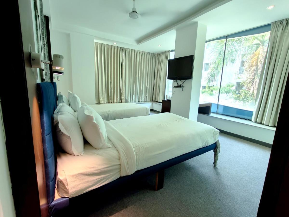 The Sky Imperial Hotel Yahvi 바도다라 외부 사진
