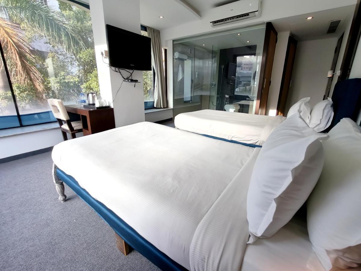 The Sky Imperial Hotel Yahvi 바도다라 외부 사진