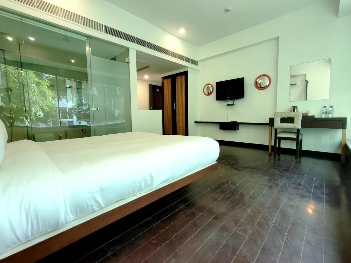 The Sky Imperial Hotel Yahvi 바도다라 외부 사진