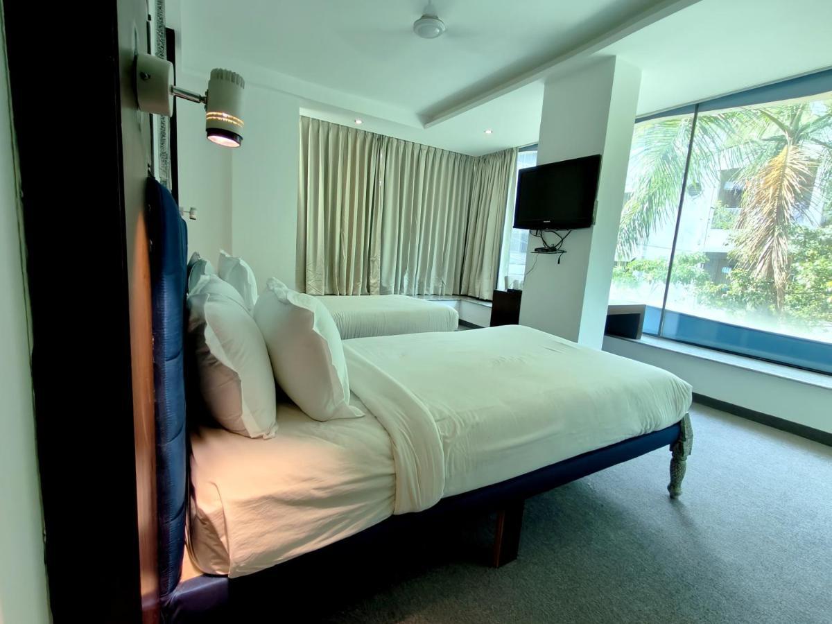 The Sky Imperial Hotel Yahvi 바도다라 외부 사진
